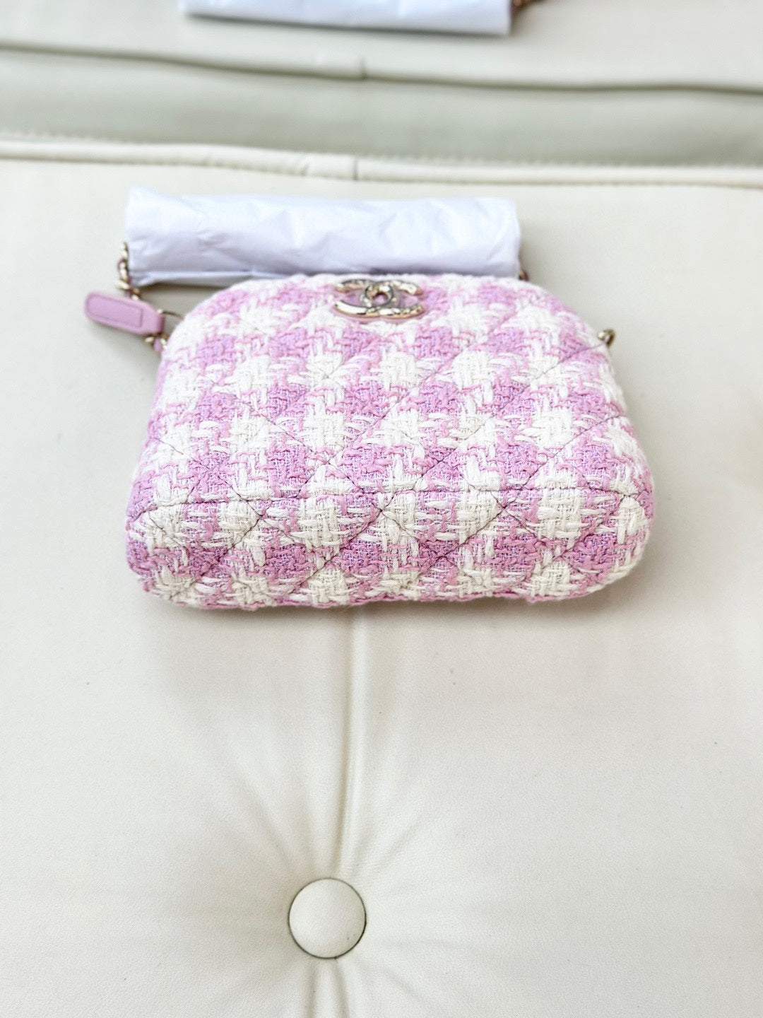 Chanel - CF - Tweed - Pink - (Medium)