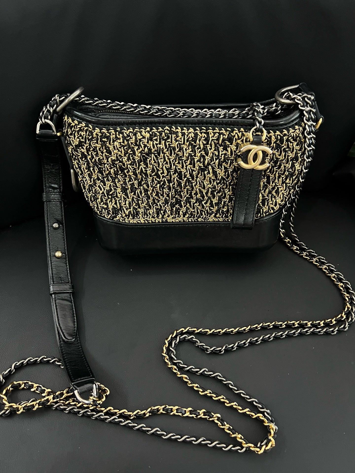 Chanel - Chanel 19 - Cloth - Black - (Other)