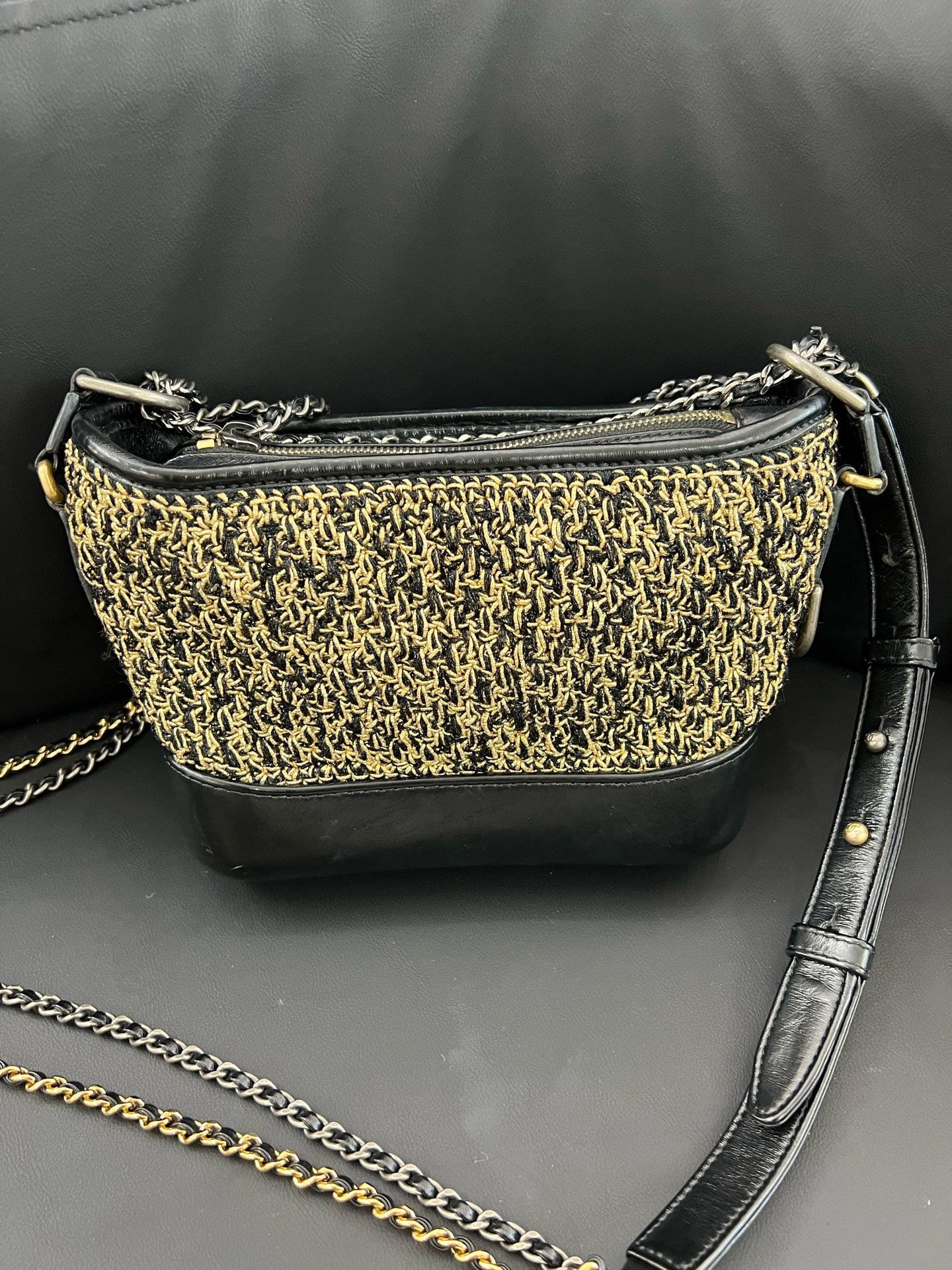 Chanel - Chanel 19 - Cloth - Black - (Other)