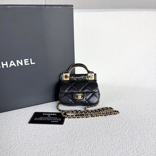 Chanel - Chanel 19 - Leather - Black - (mini)