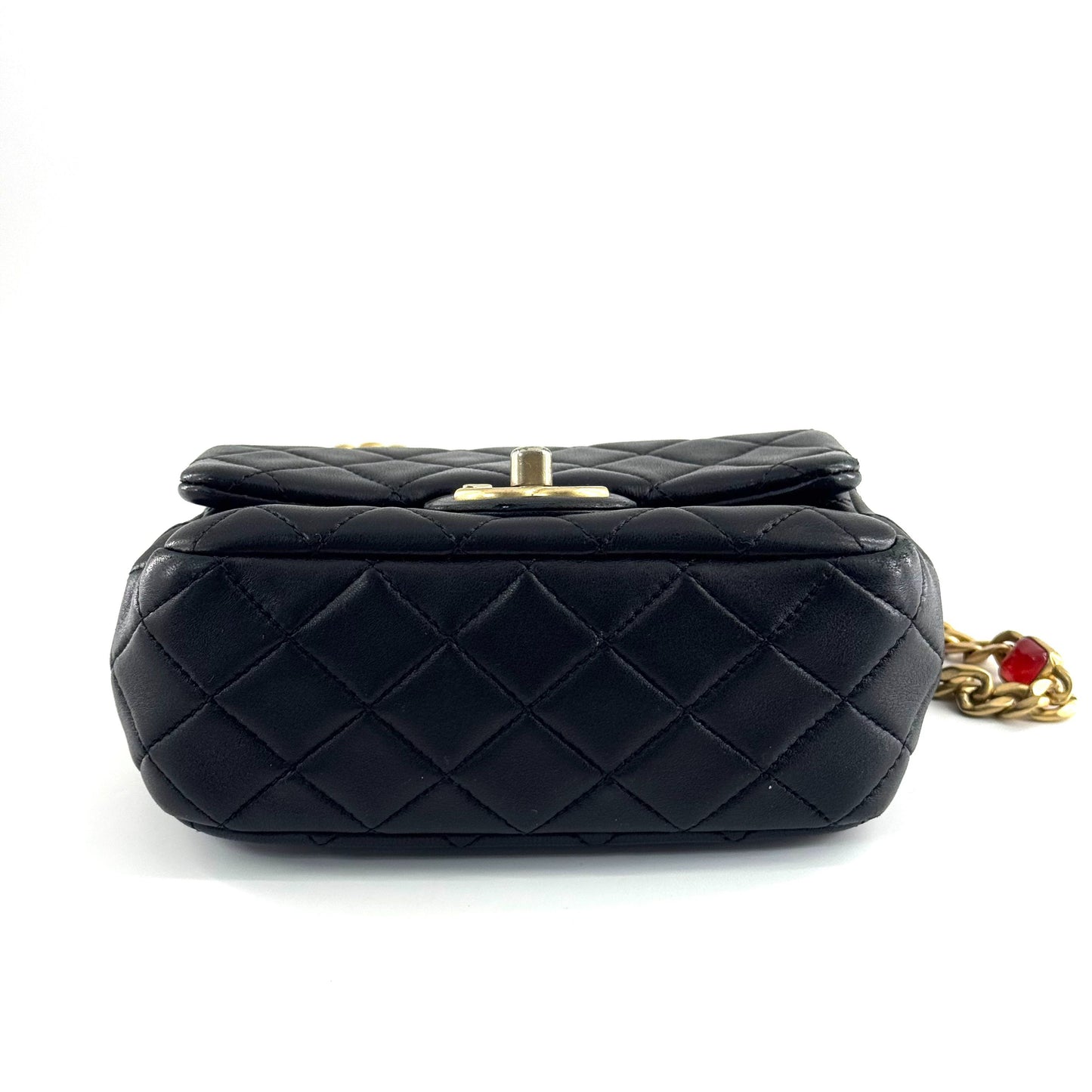 Chanel - Chanel 19 - Leather - Black - (mini)