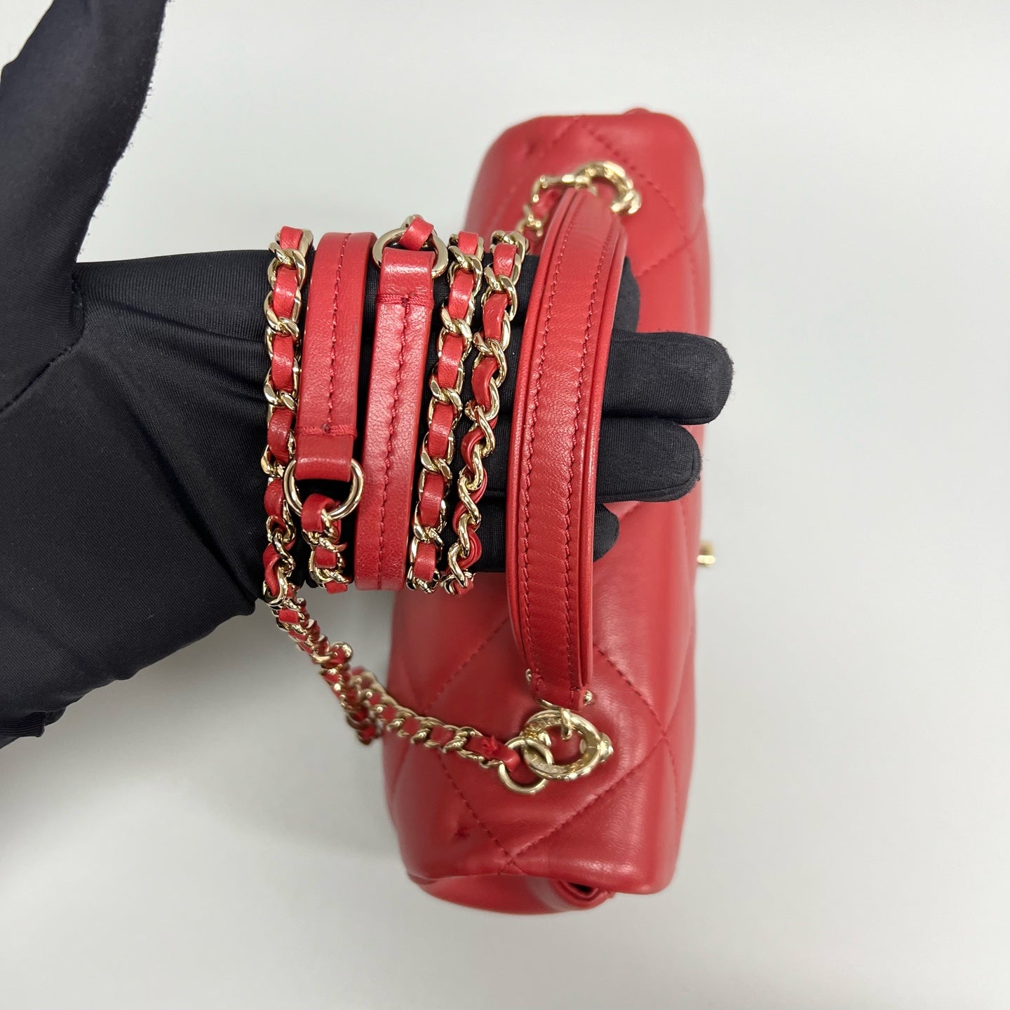Chanel - Chanel 19 - Leather - Red - (mini)