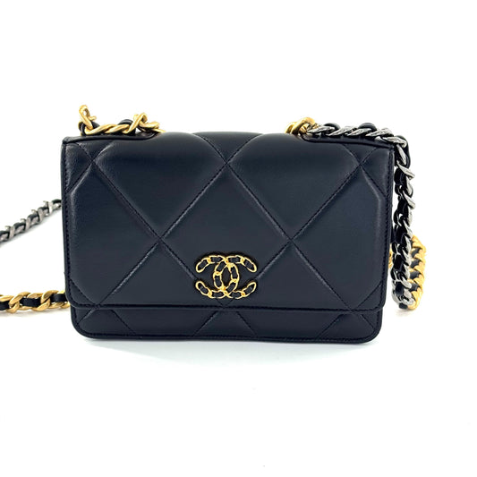 Chanel - Chanel 19 Wallet on Chain (WOC) 22P - Lambskin leather - Black - (mini)