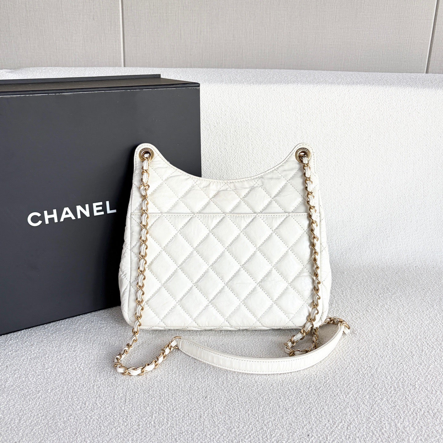 Chanel - Chanel 22 - Leather - White - (medium)