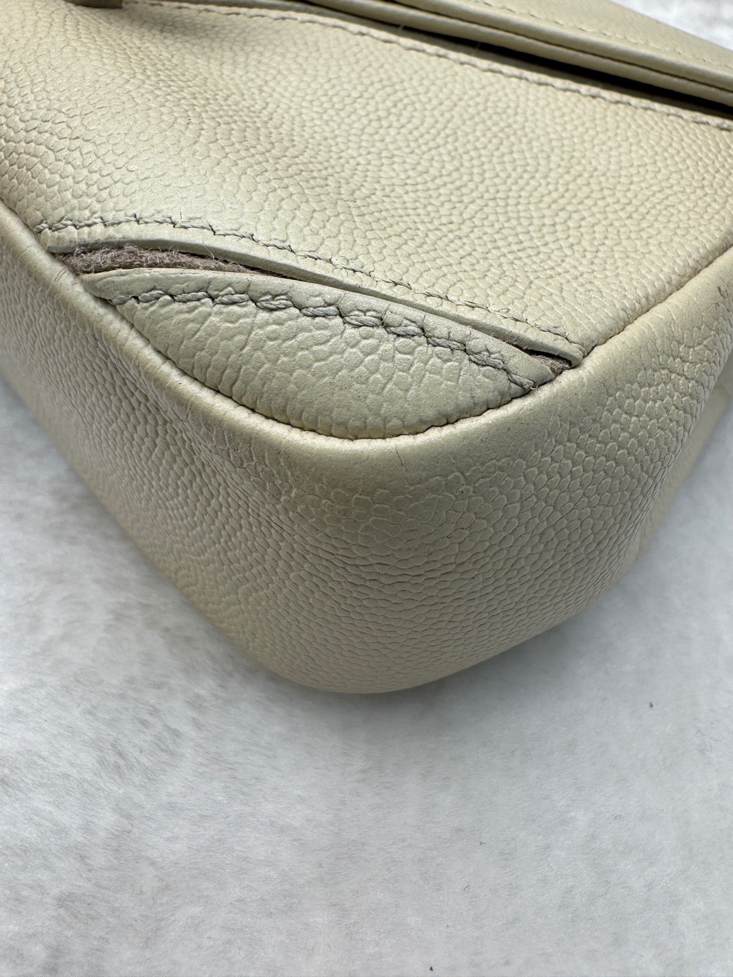 Chanel - Chanel 23 - Calfskin - Beige - (mini)