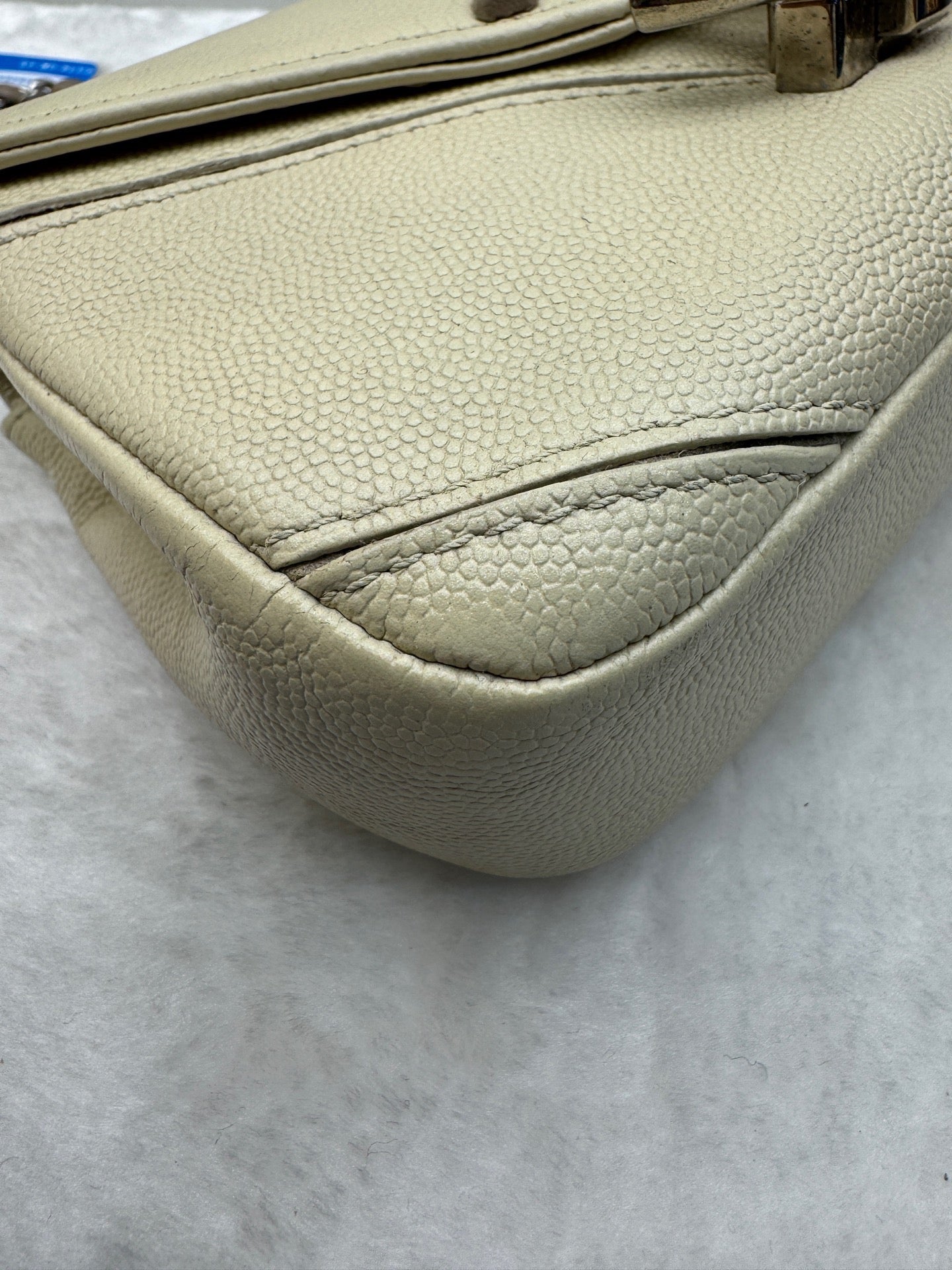 Chanel - Chanel 23 - Calfskin - Beige - (mini)