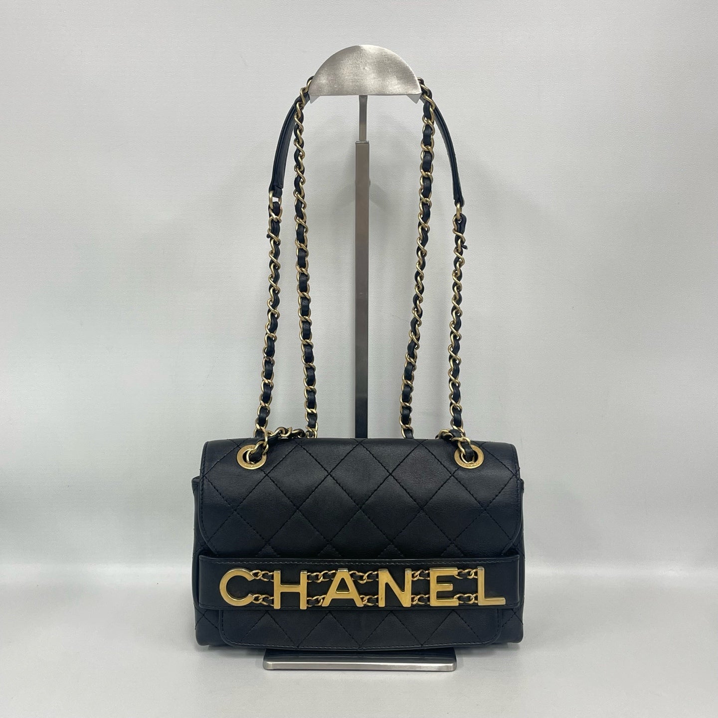 Chanel - Chanel Lettering Flap Bag - Lambskin leather - Black with Gold-Tone Hardware - (small)