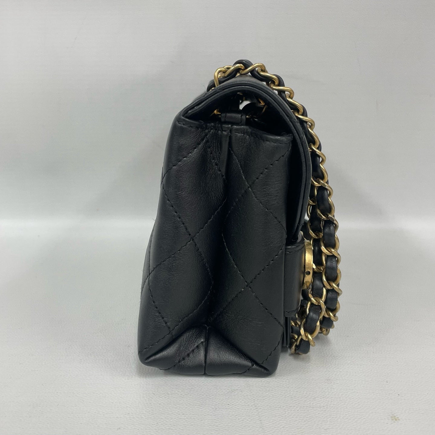 Chanel - Chanel Lettering Flap Bag - Lambskin leather - Black with Gold-Tone Hardware - (small)