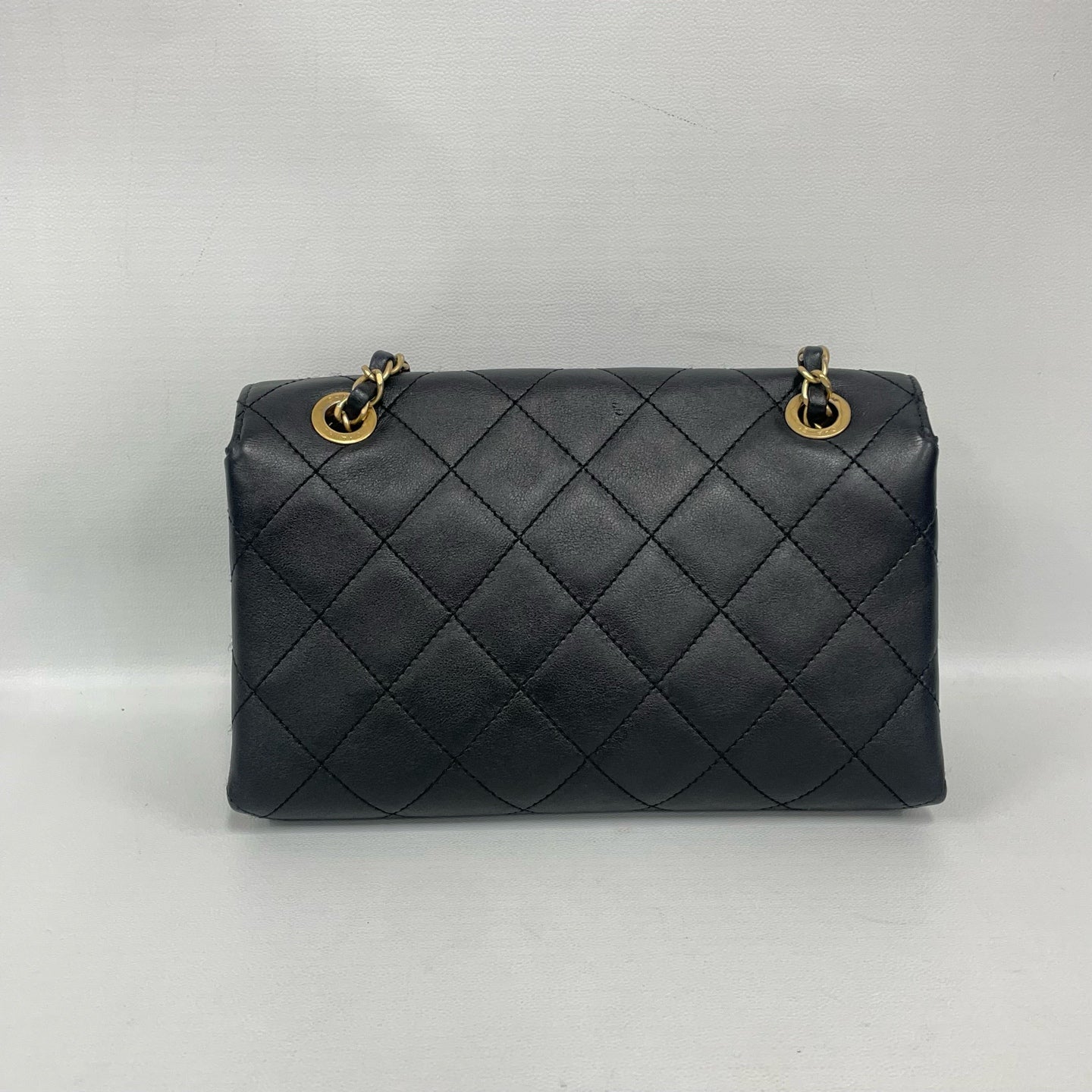 Chanel - Chanel Lettering Flap Bag - Lambskin leather - Black with Gold-Tone Hardware - (small)