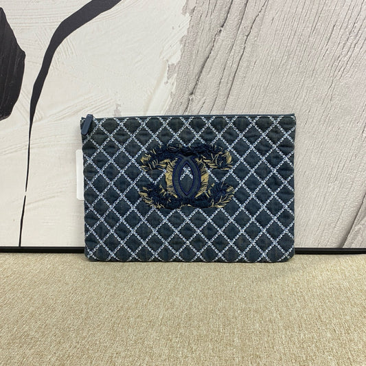 Chanel - Chanel Outer Stitch Canvas Clutch - Canvas - Blue - (Medium)