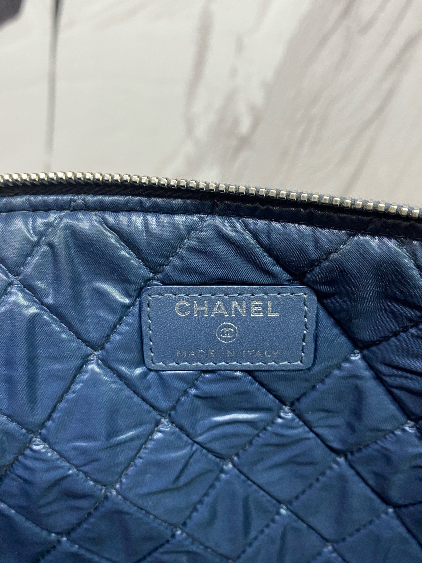 Chanel - Chanel Outer Stitch Canvas Clutch - Canvas - Blue - (Medium)
