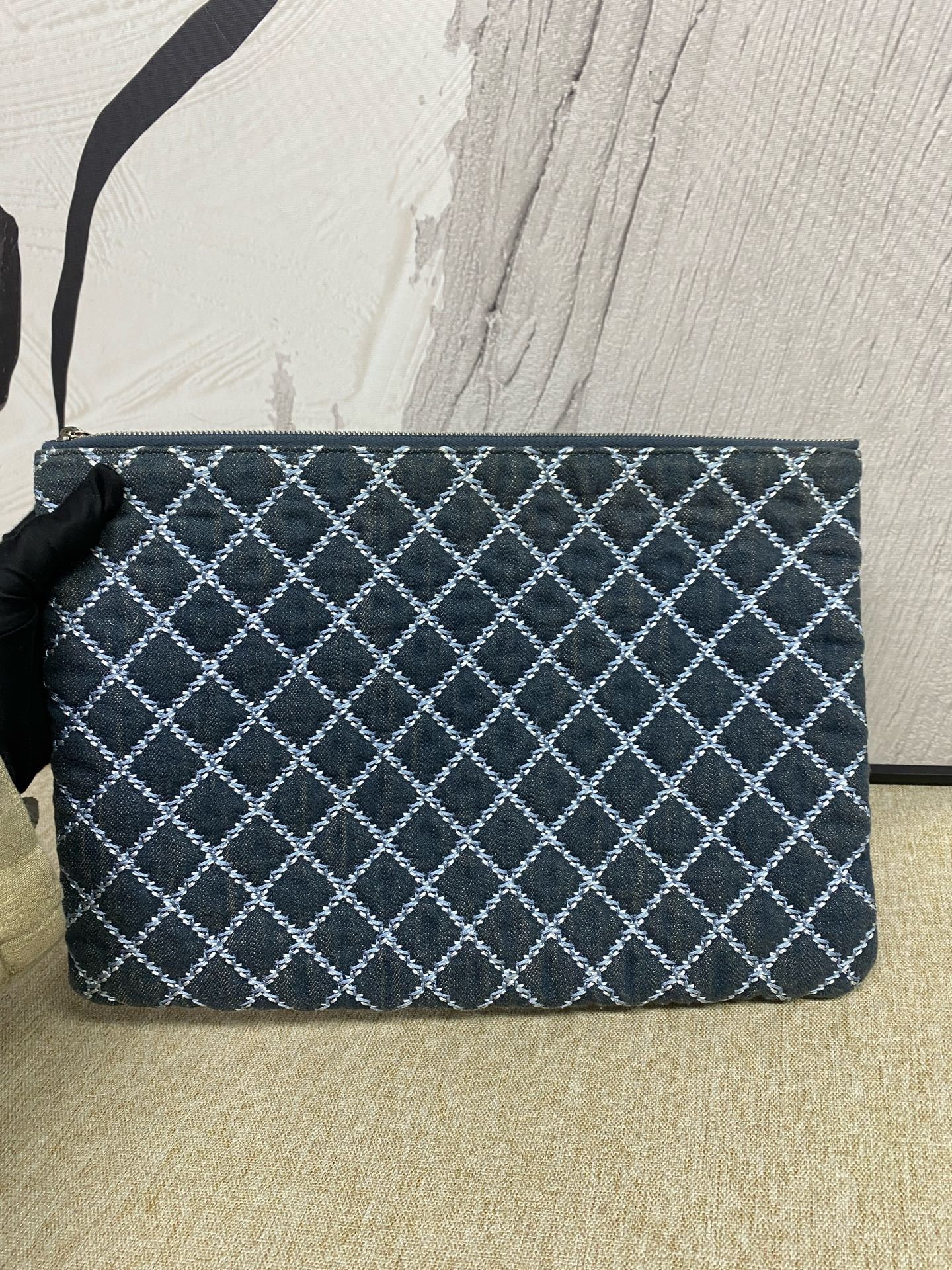 Chanel - Chanel Outer Stitch Canvas Clutch - Canvas - Blue - (Medium)