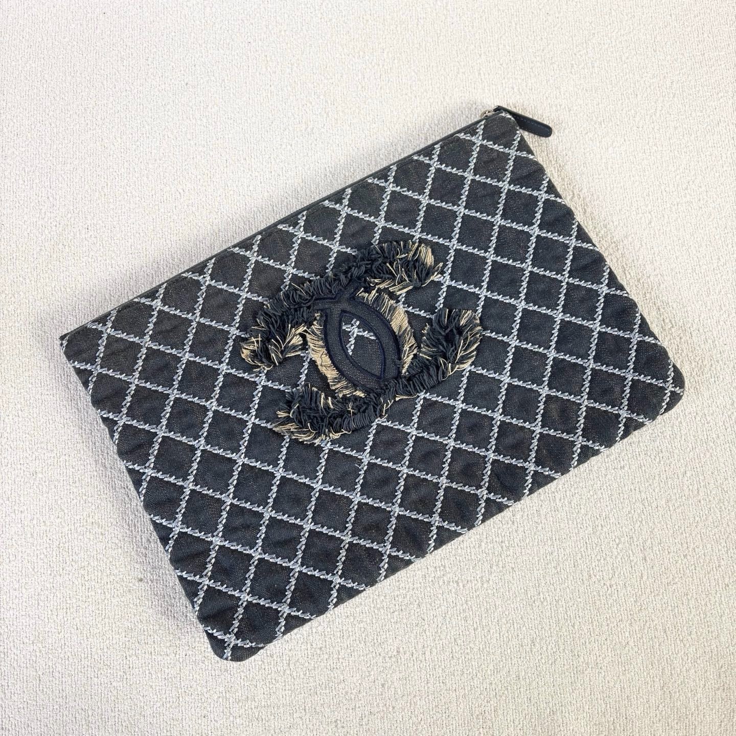 Chanel - Chanel Quilted Canvas Outerstitch Frayed CC Clutch Bag - Canvas - Black - (Medium)