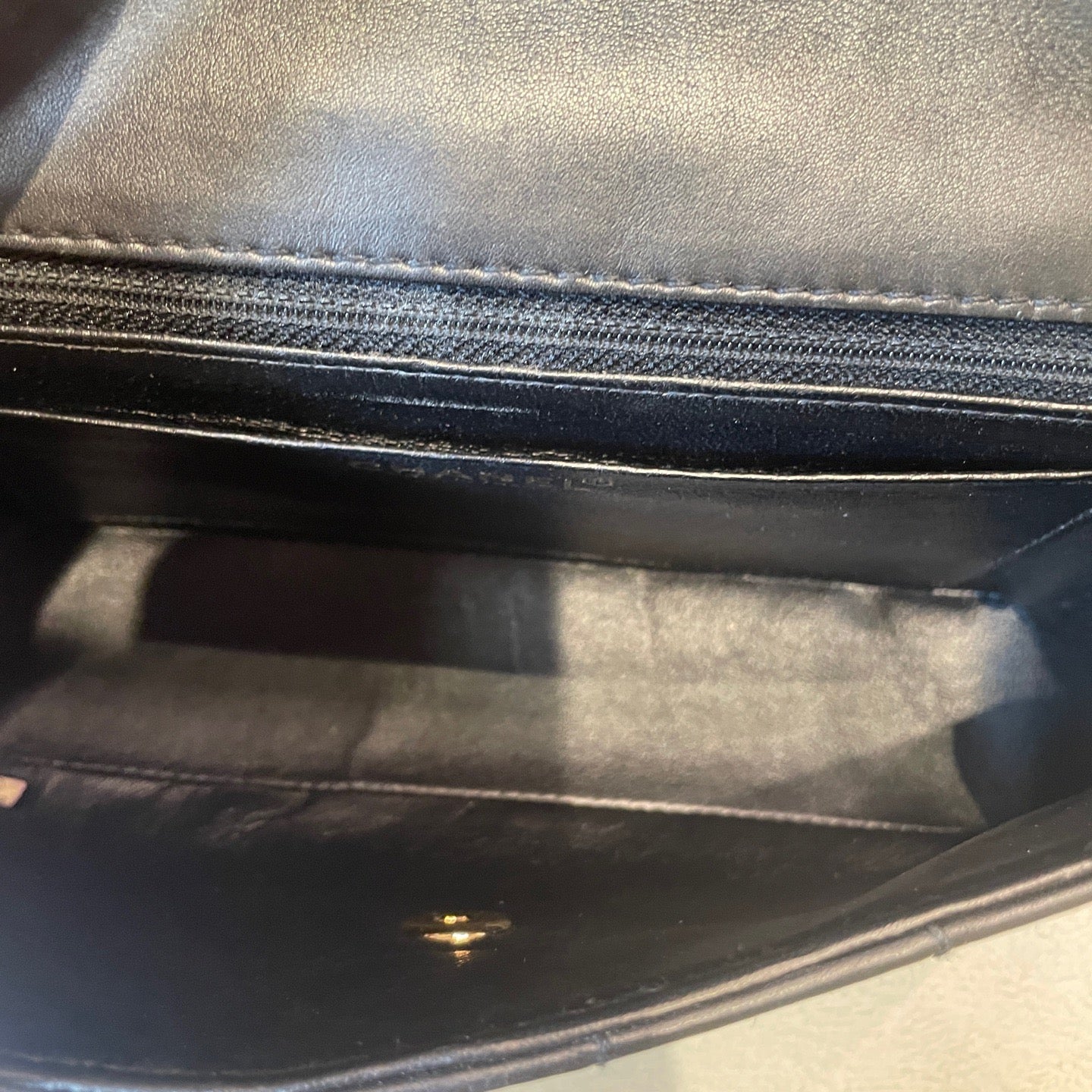 Chanel - Chocolate Bar - Leather - Black - (small)