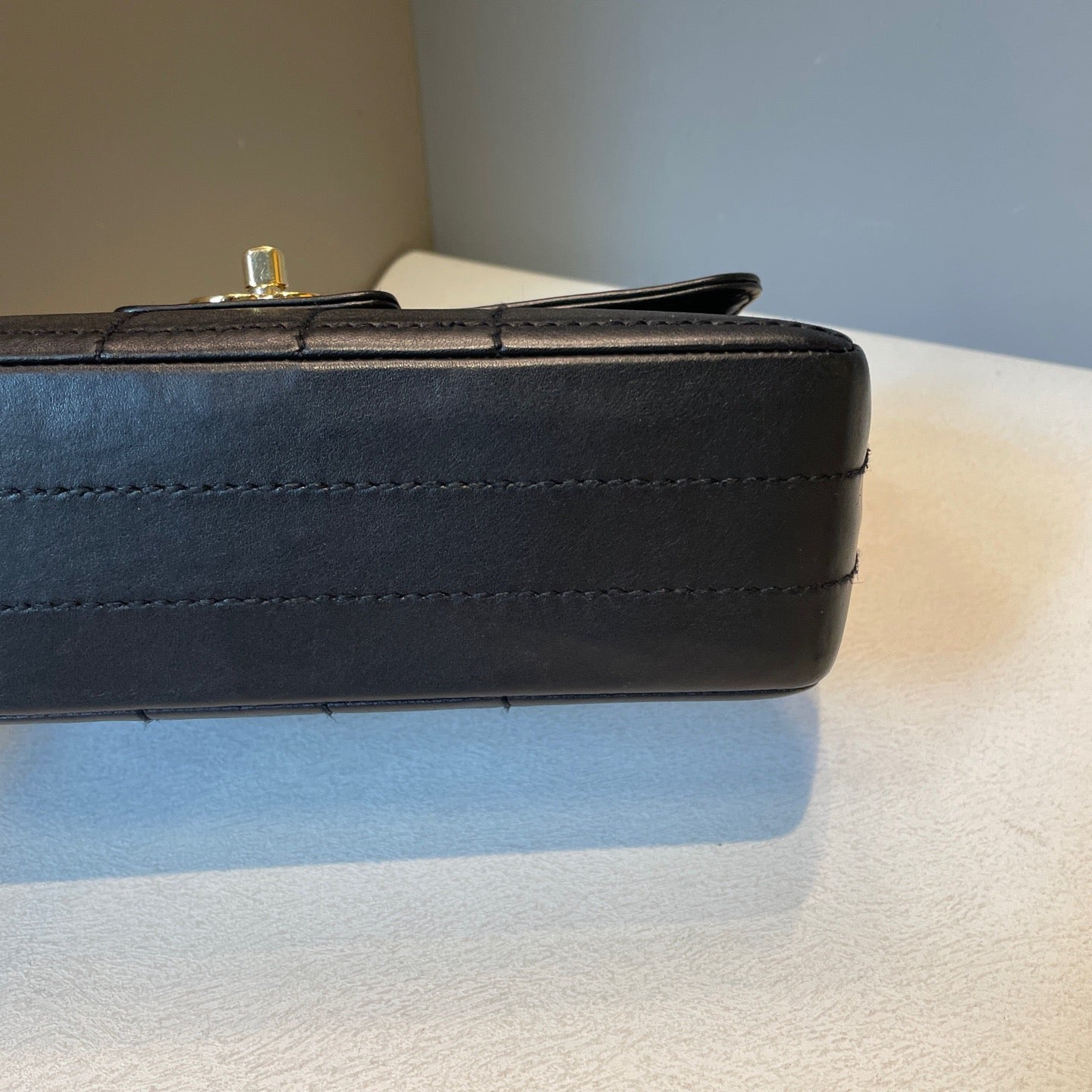 Chanel - Chocolate Bar - Leather - Black - (small)