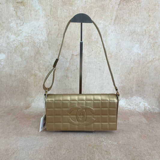 Chanel - Chocolate Bar - Leather - Gold - (small)