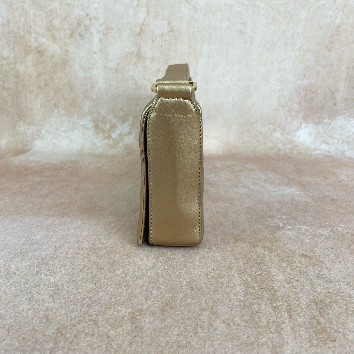 Chanel - Chocolate Bar - Leather - Gold - (small)