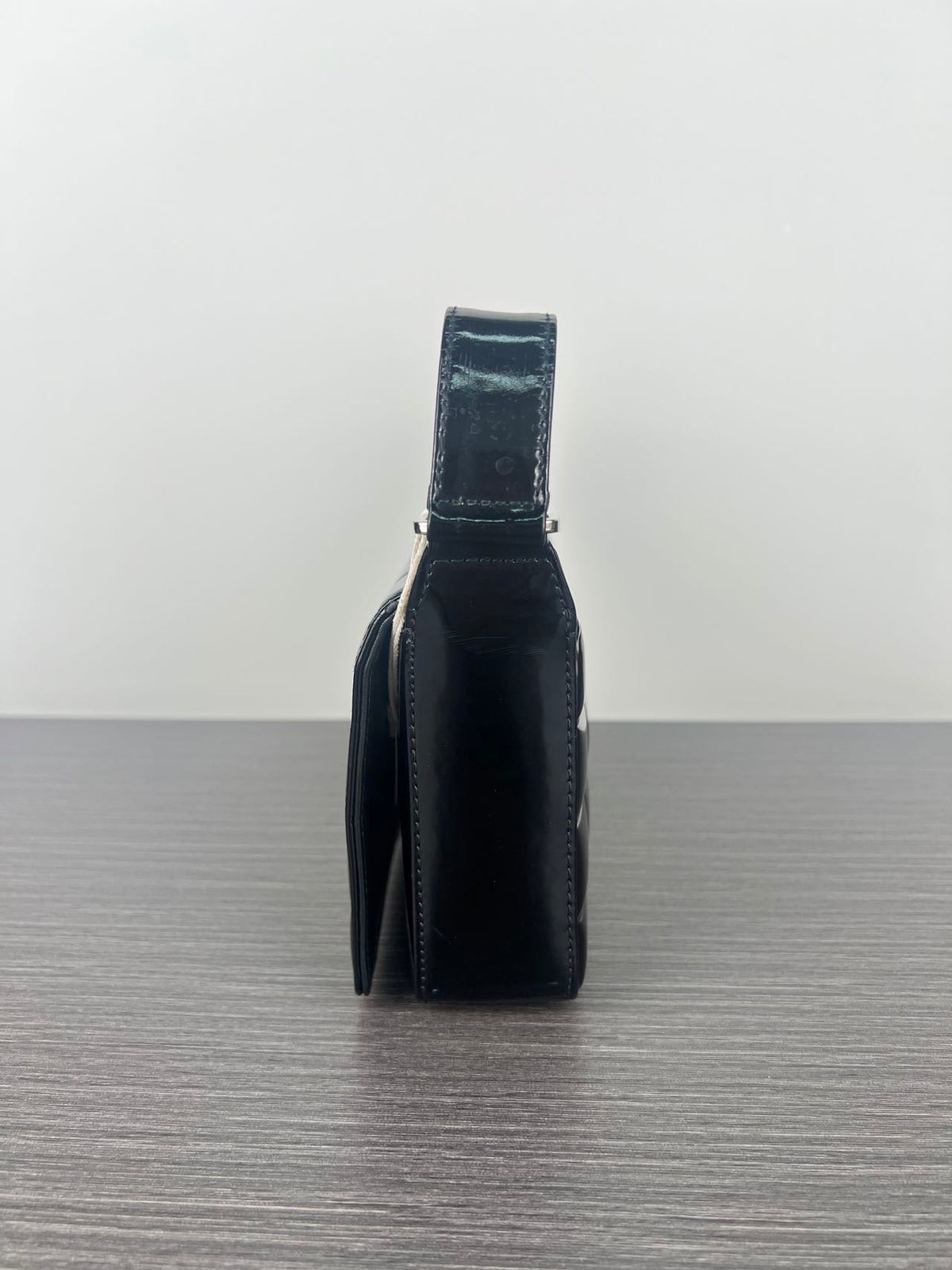 Chanel - Chocolate Bar - Patent leather - Black - (small)