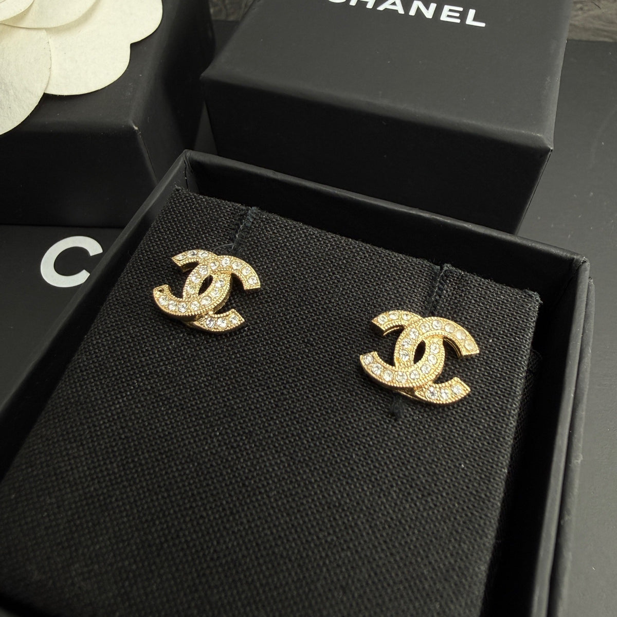 Chanel - Classic CC - Crystal - Gold