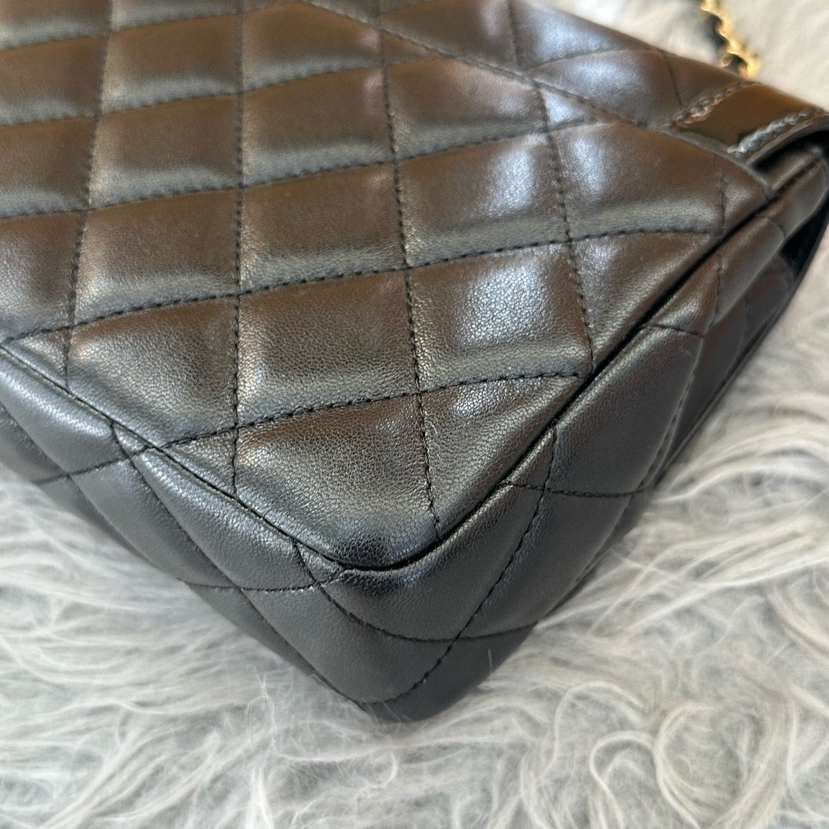 Chanel - Classic Flap 24B - Leather - Black
