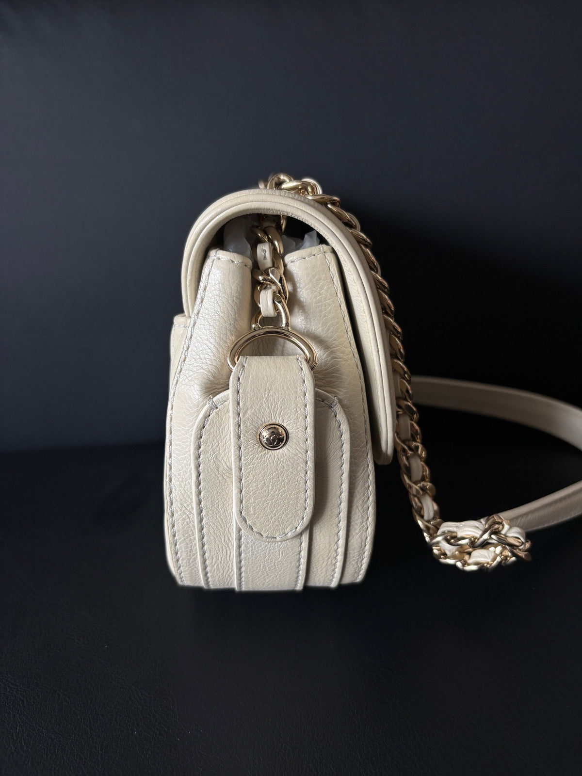 Chanel - Classic Flap 26 - Leather - White - (medium)