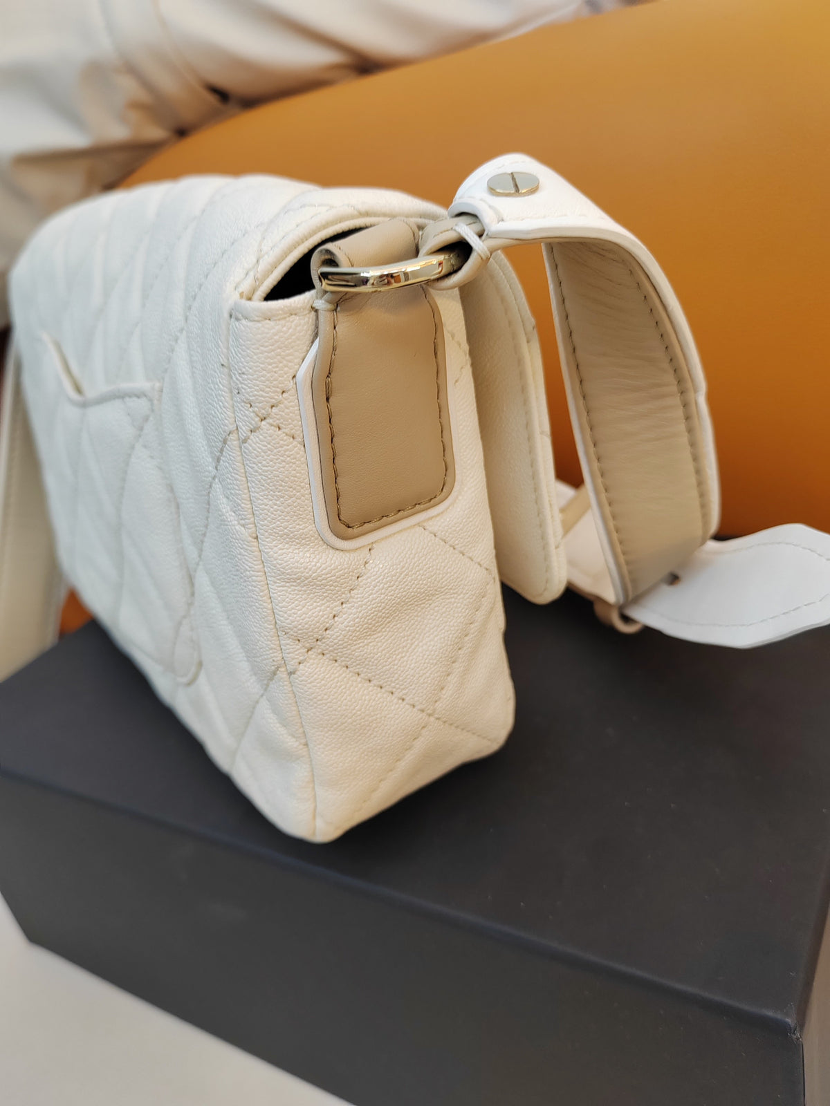 Chanel - Classic Flap 30 - Leather - White - (large)