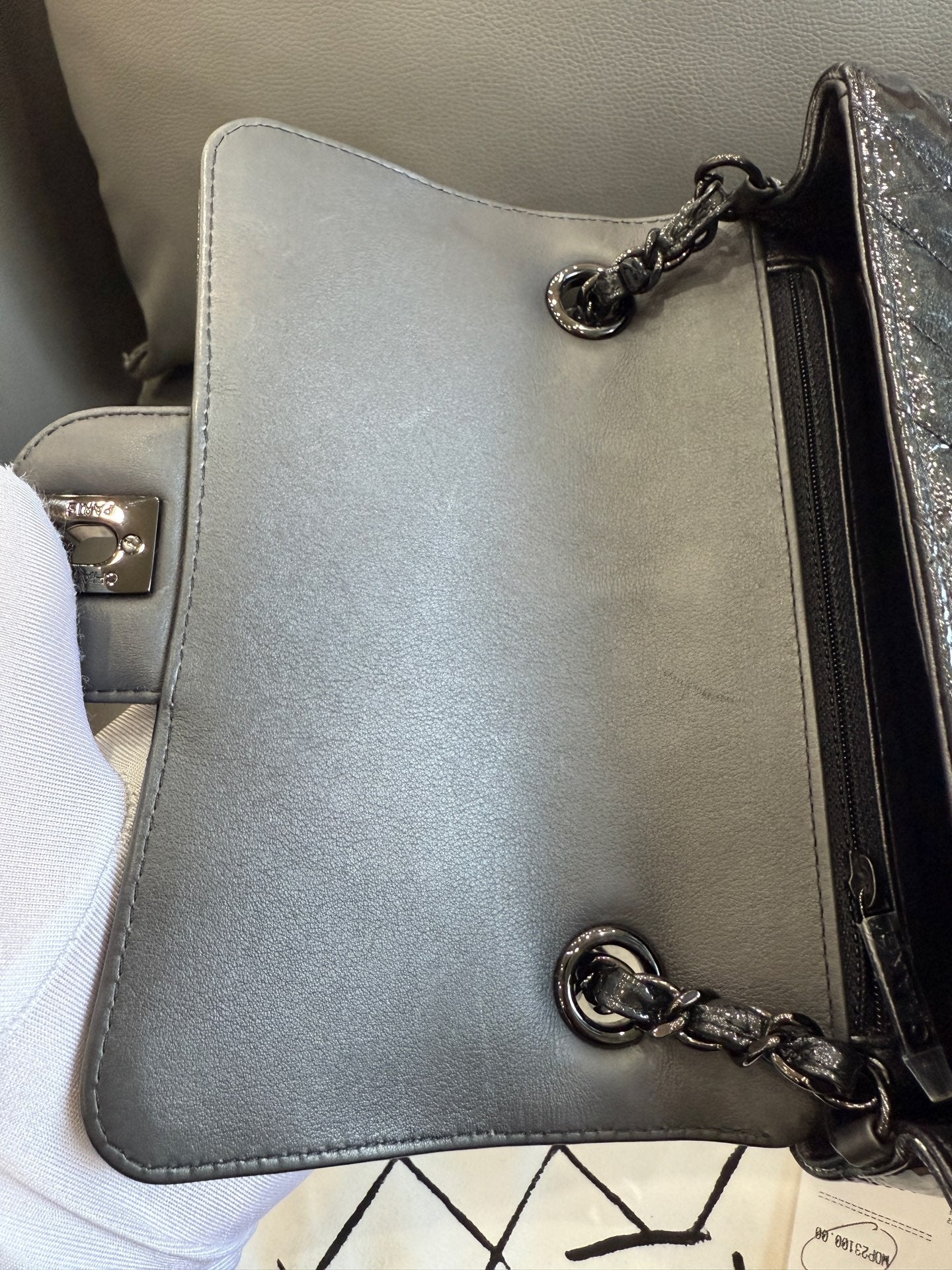 Chanel Classic Flap Patent leather Black - view 9