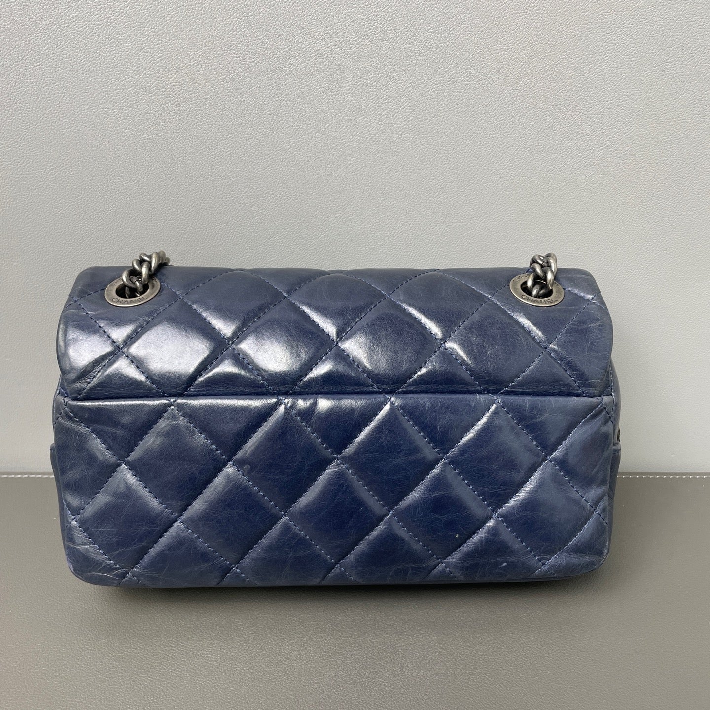 Chanel Classic Flap bag Leather Navy - view 4