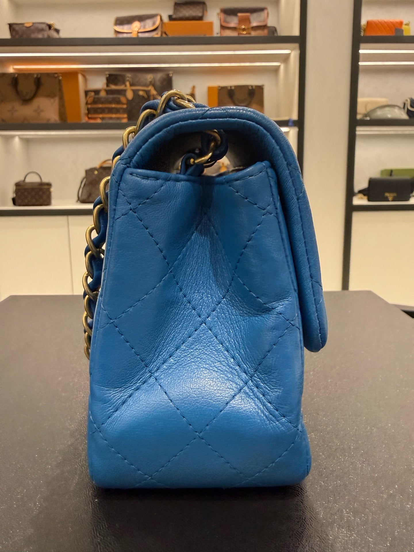 Chanel - Classic Flap Bag Mini with Gold Ball - Lambskin leather - Blue - (mini)