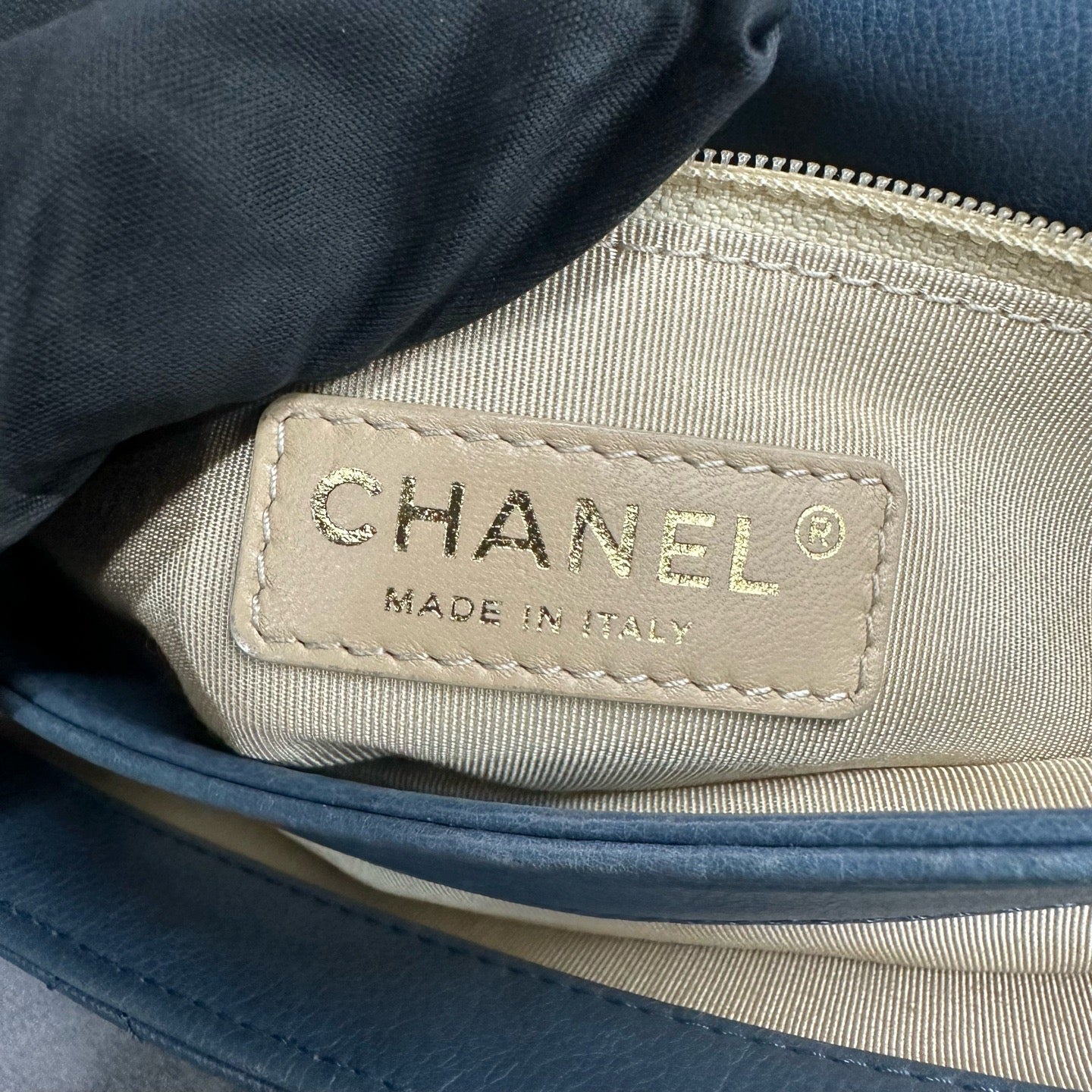 Chanel - Classic Flap Baguette - Leather - Blue - (medium)