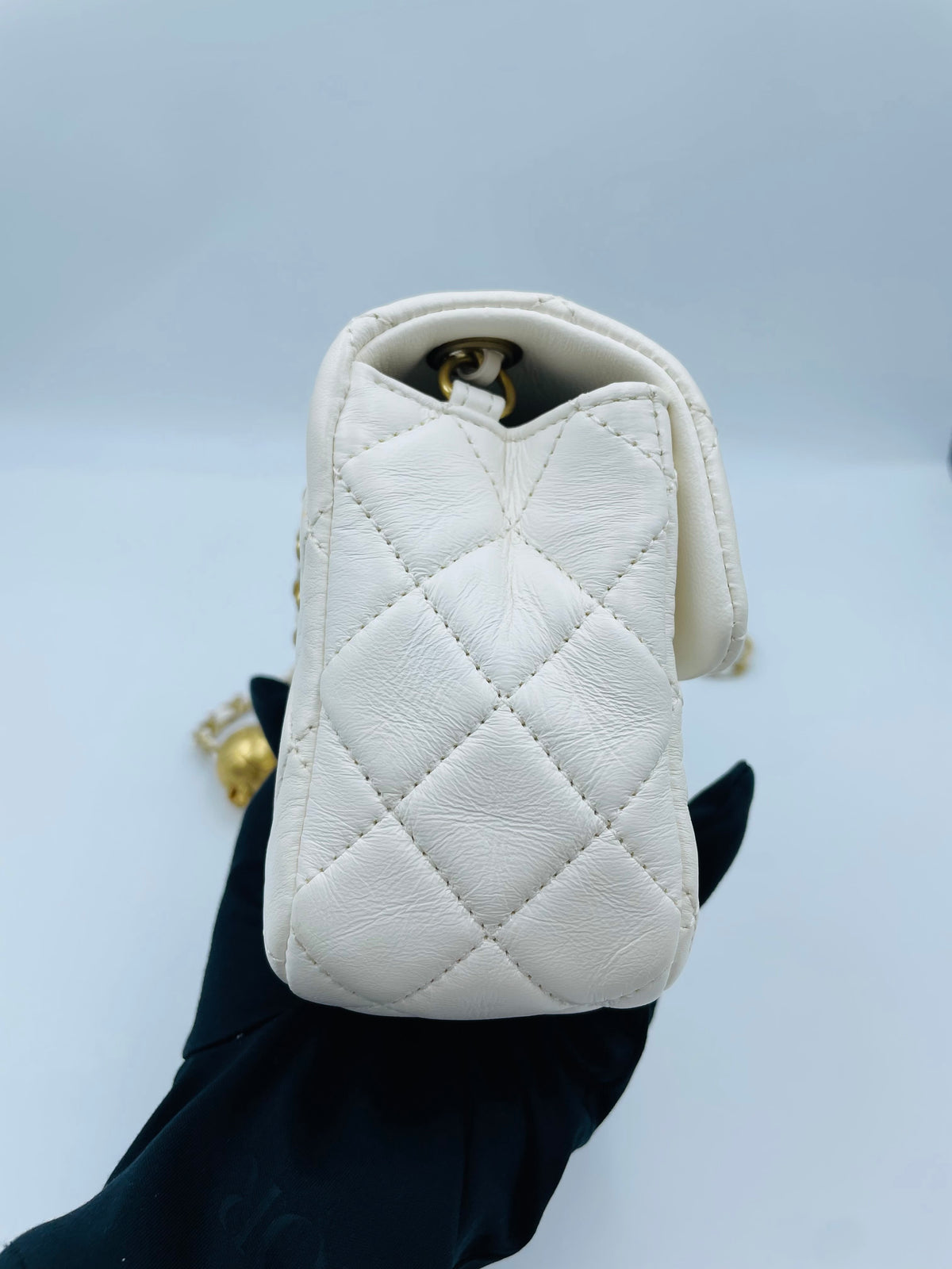 Chanel - Classic Flap Big Mini - Leather - White - (mini)