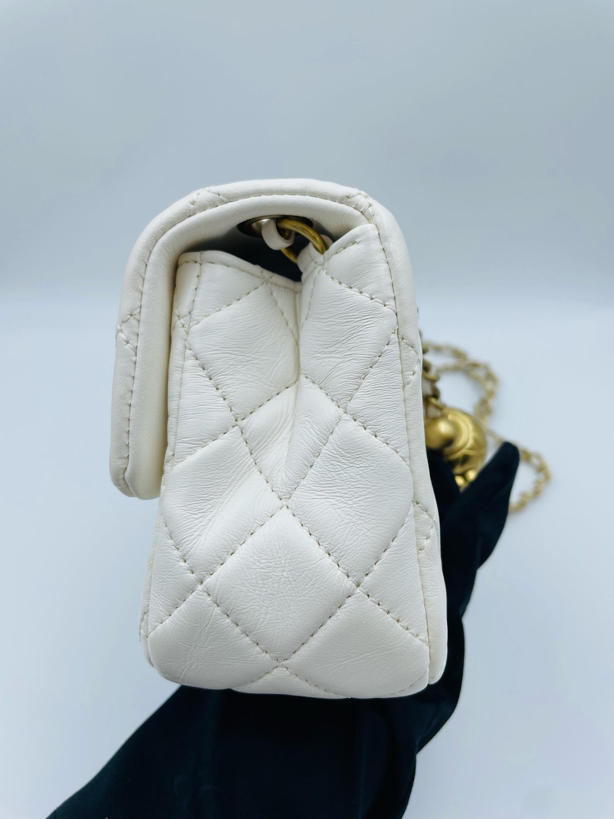 Chanel - Classic Flap Big Mini - Leather - White - (mini)
