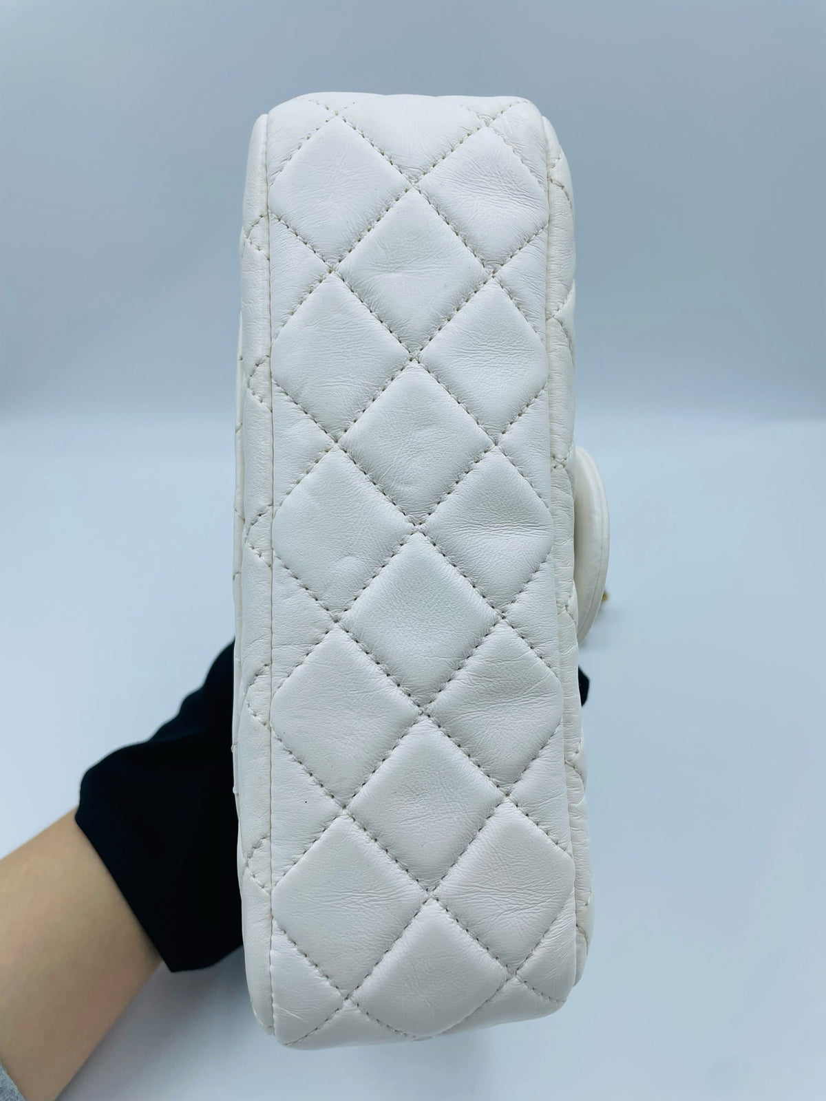 Chanel - Classic Flap Big Mini - Leather - White - (mini)