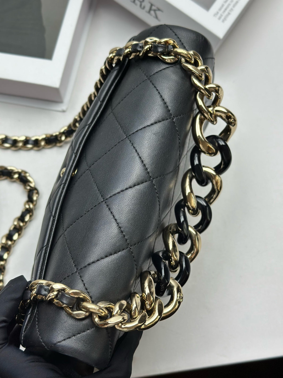 Chanel - Classic Flap Big Mini Resort Collection - Leather - Black - (mini)