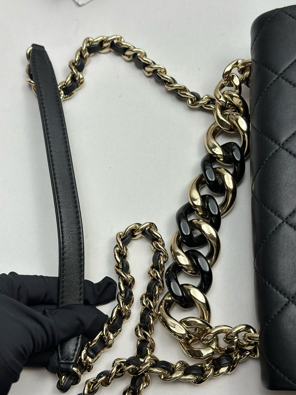 Chanel - Classic Flap Big Mini Resort Collection - Leather - Black - (mini)