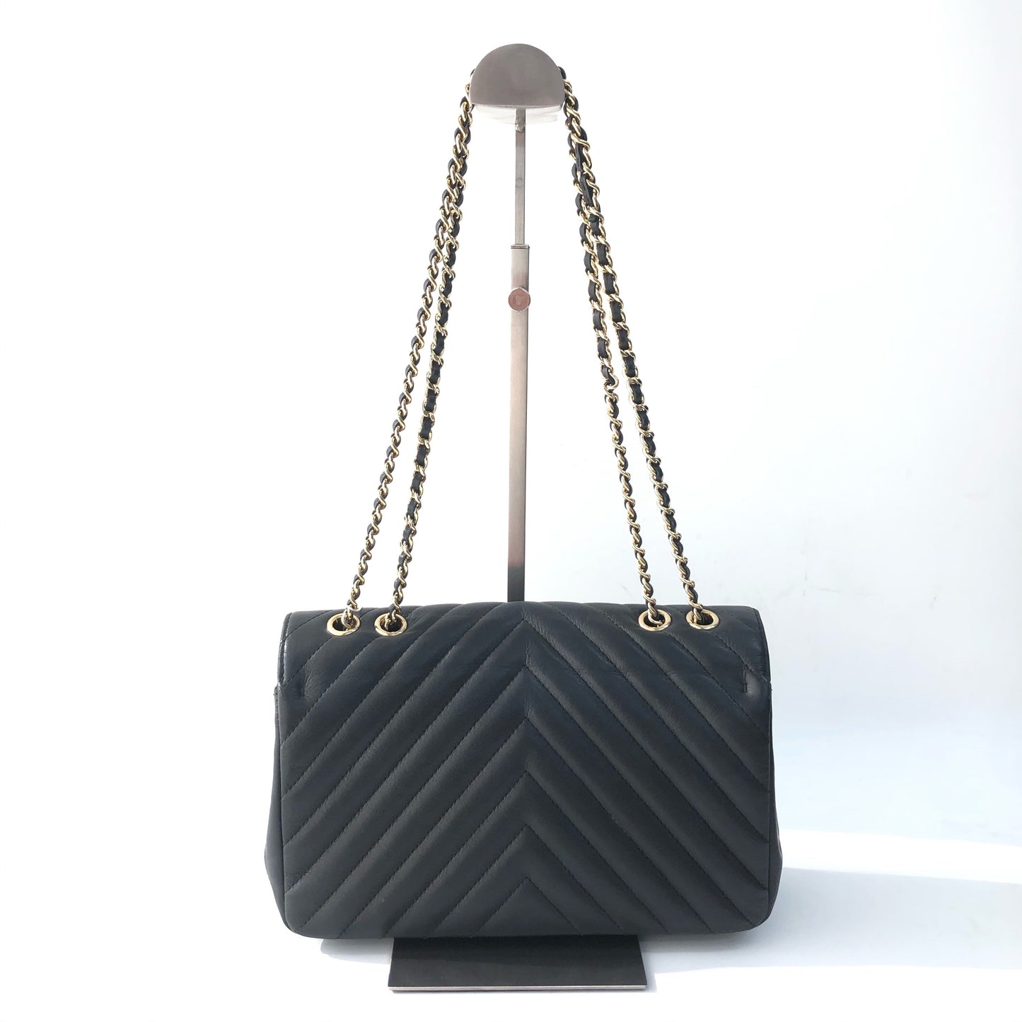 Chanel - Classic Flap - Calfskin - Black - (Medium)