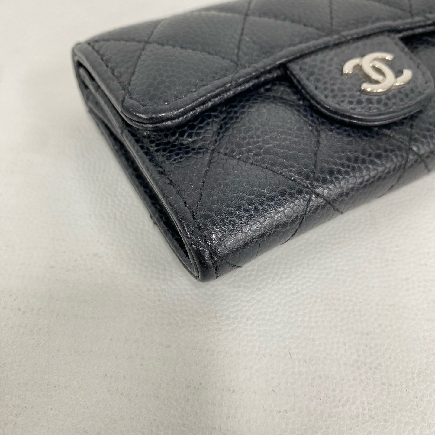 Chanel - Classic Flap Card Holder - Caviar leather - Black