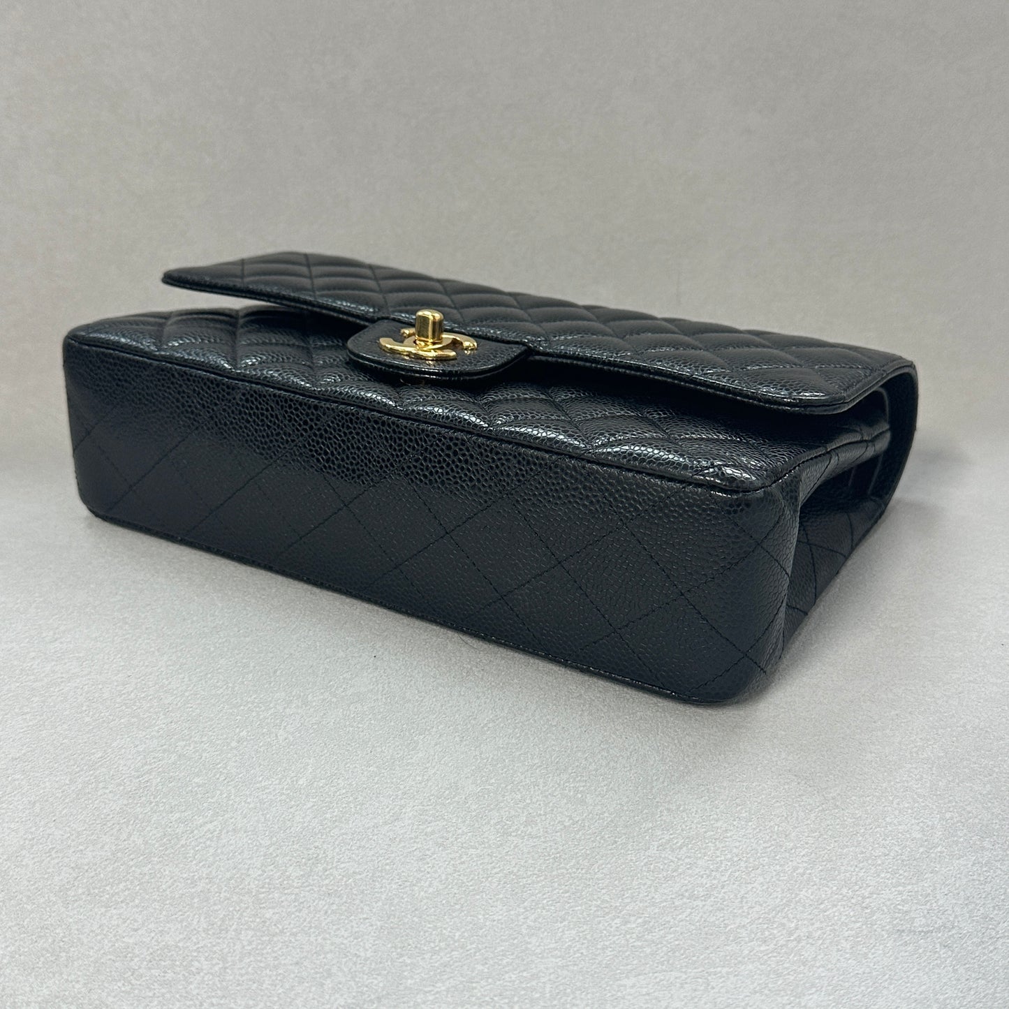 Chanel - Classic Flap - Caviar leather - Black - (medium)