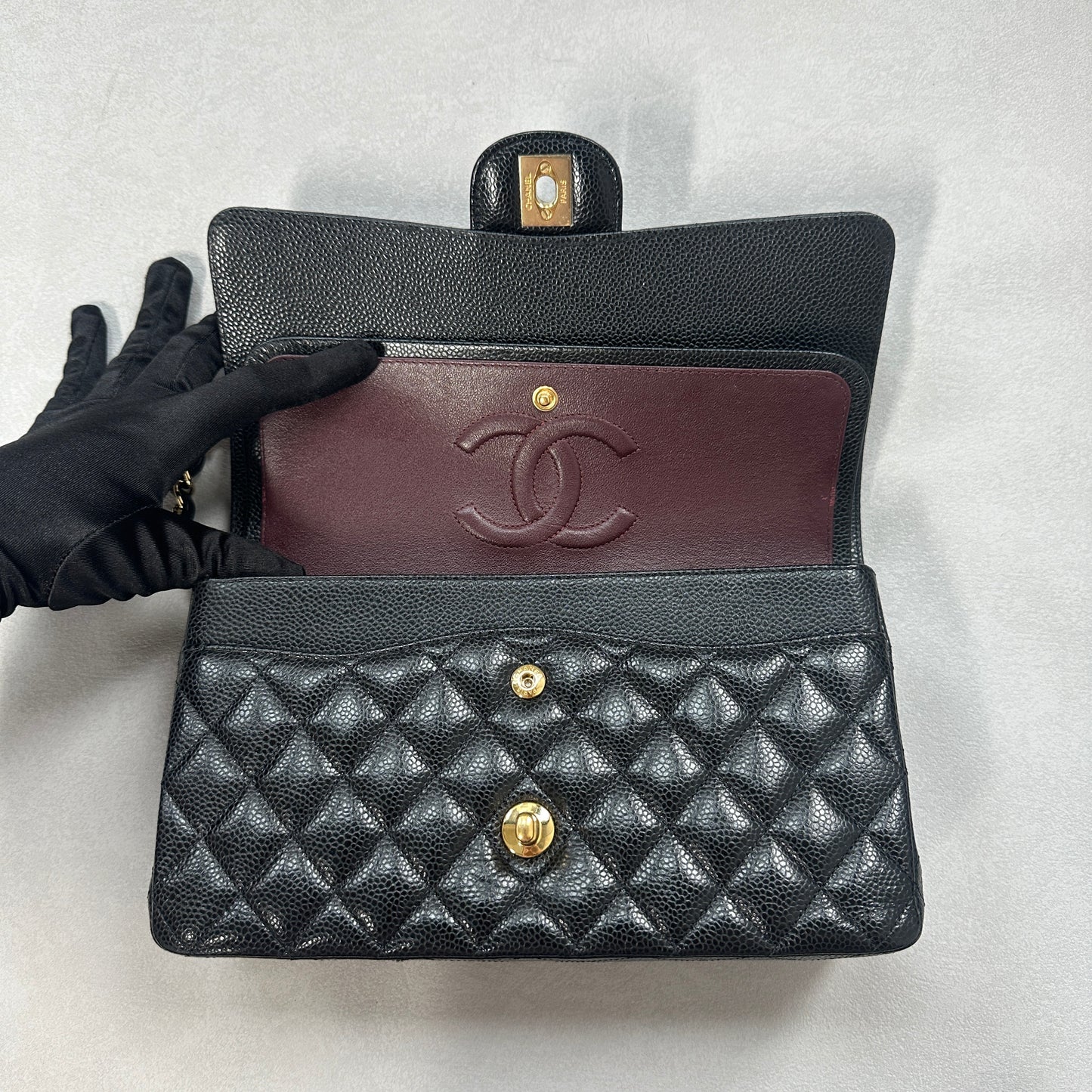 Chanel - Classic Flap - Caviar leather - Black - (medium)