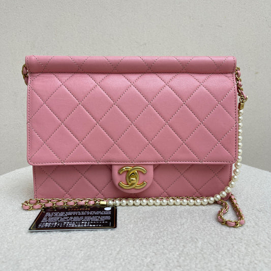 Chanel - Classic Flap CF - Leather - Pink - (mini)
