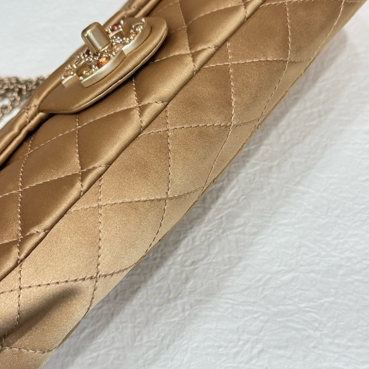 Chanel - Classic Flap - Cloth - Gold