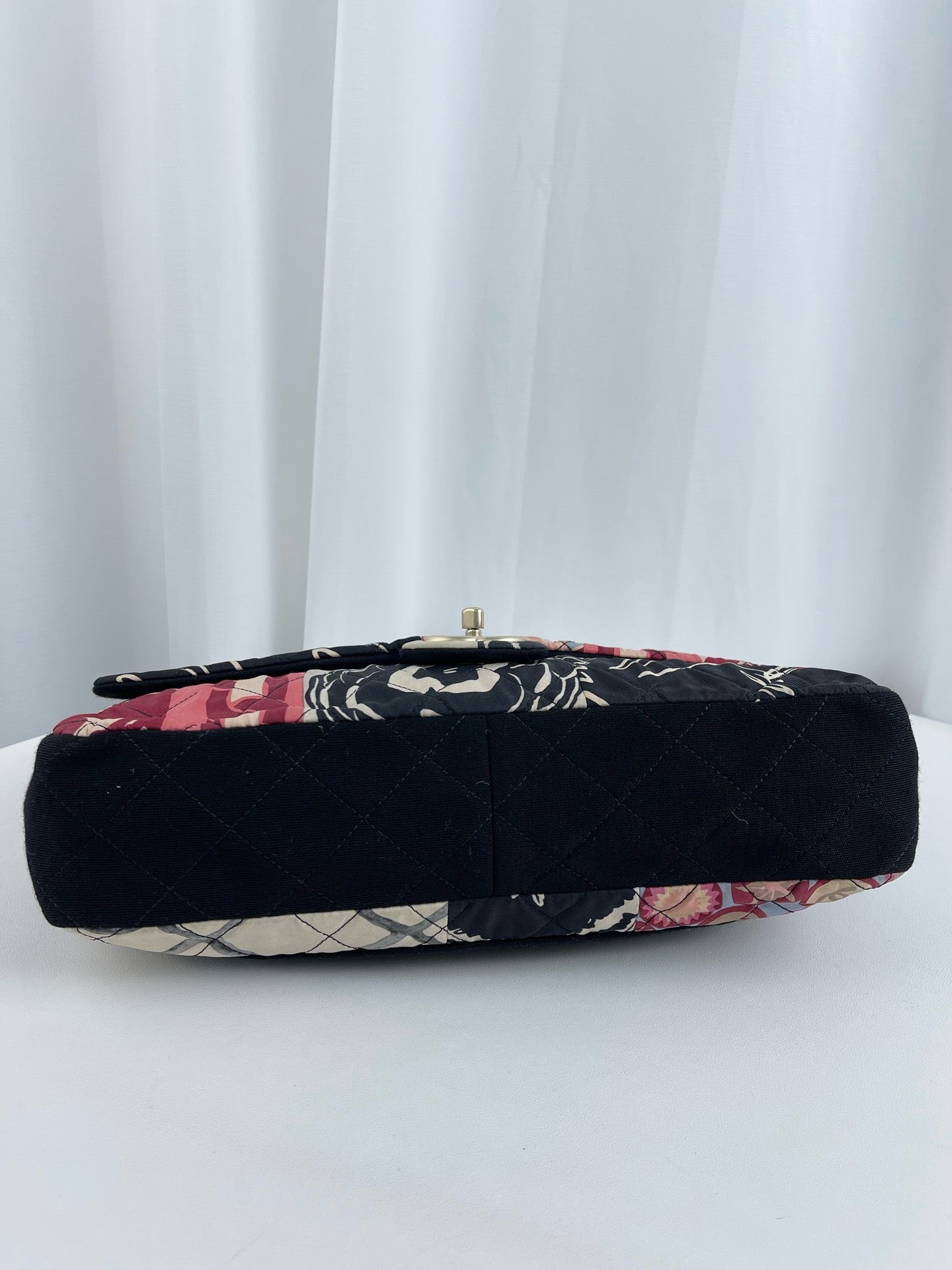 Chanel - Classic Flap - Cloth - Multicolour - (medium)
