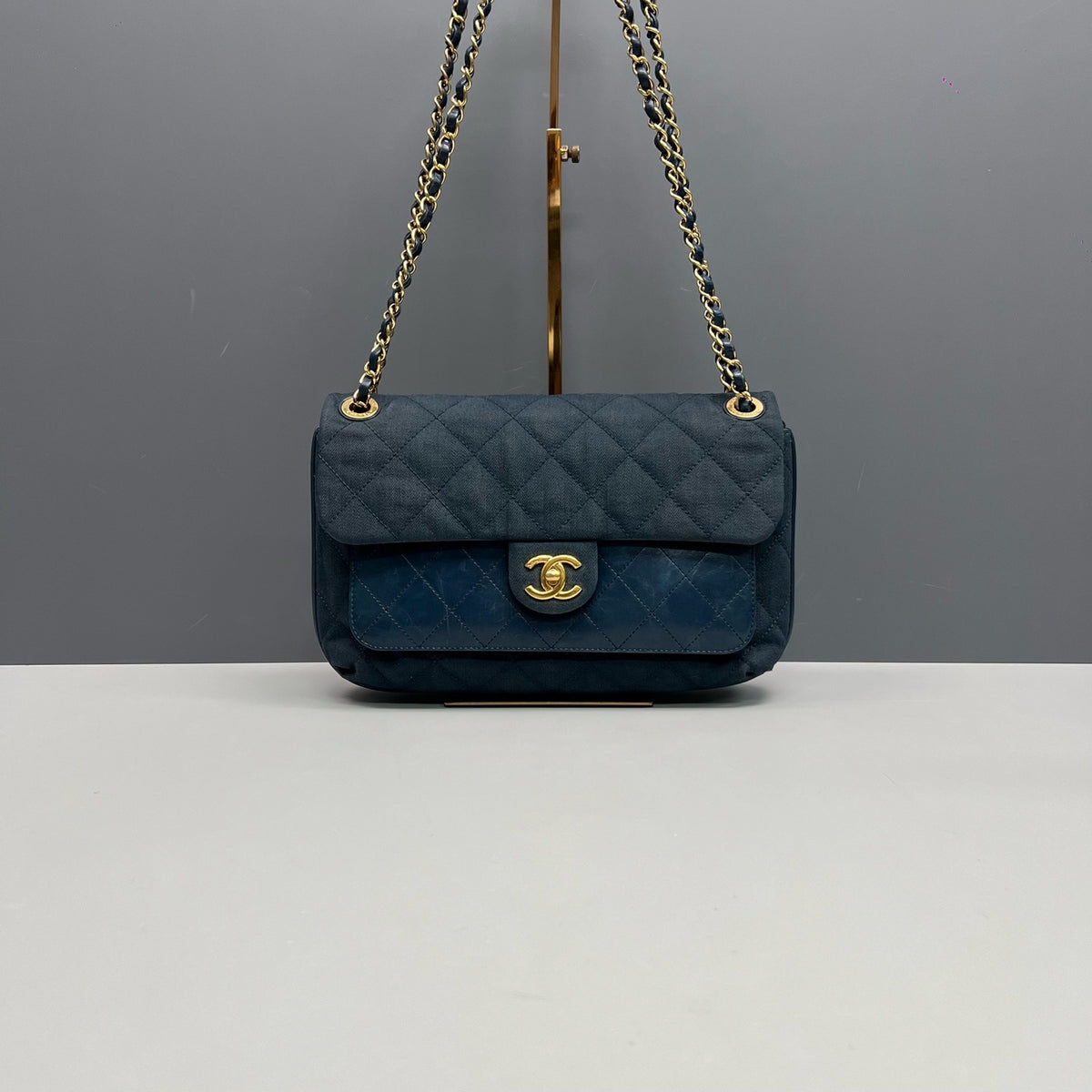 Chanel - Classic Flap - Denim - Jeans - Blue - (large)