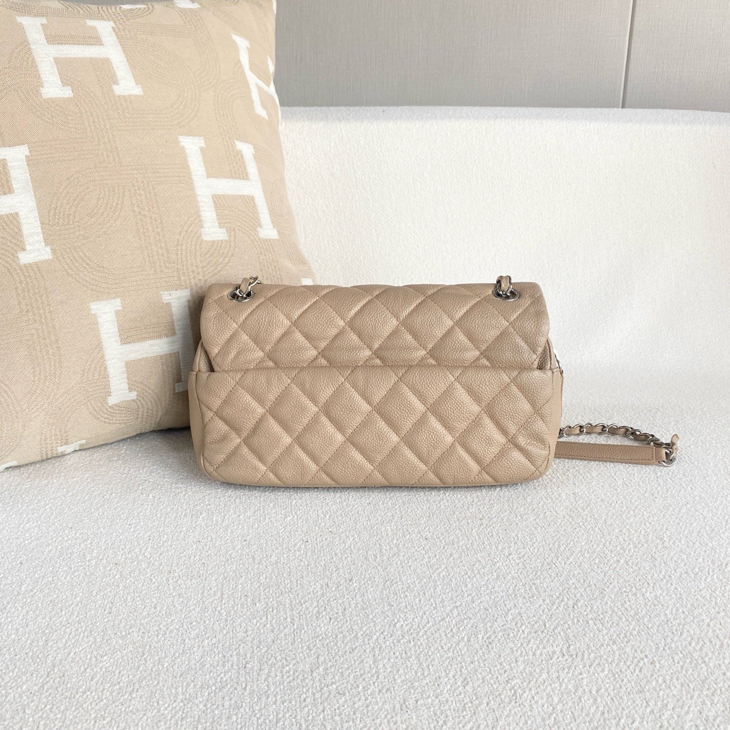 Chanel - Classic Flap Easy - Leather - Beige - (mini)