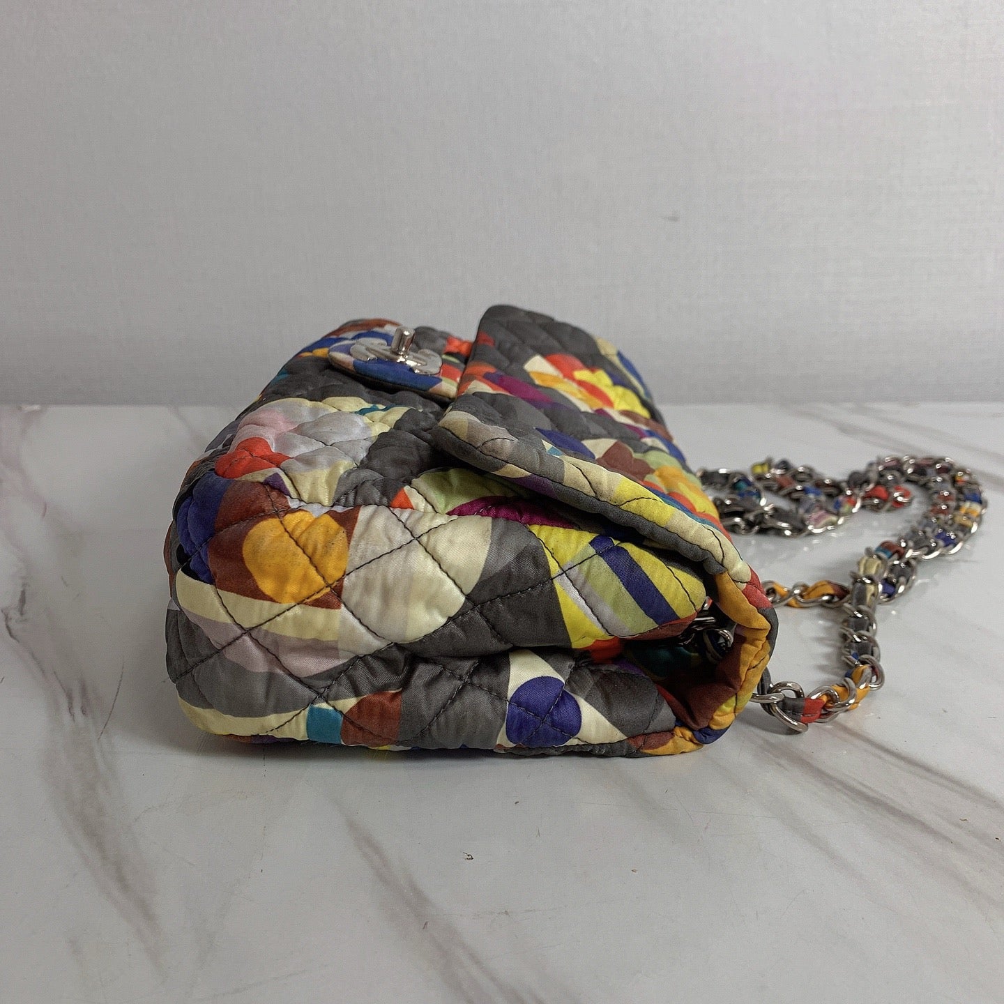 Chanel - Classic Flap - Fabric - Multicolour - (medium)
