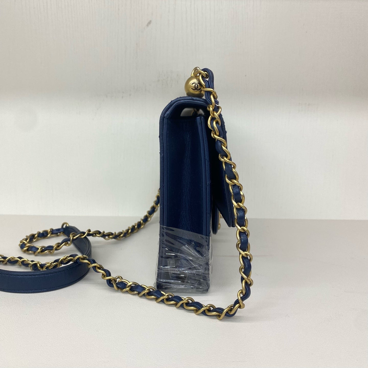 Chanel - Classic Flap Horizontal Pearl Bag - Metallic lambskin leather - Dark Blue with Gold-Tone Hardware - (mini)
