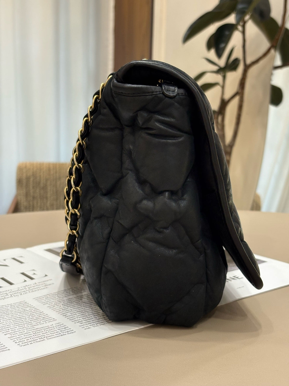 Chanel - Classic Flap Jumbo - Leather - Black - (Jumbo)