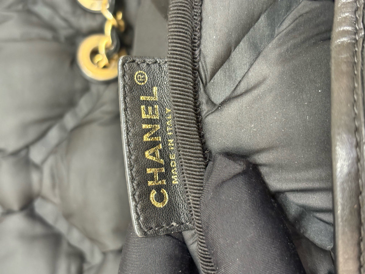 Chanel - Classic Flap Jumbo - Leather - Black - (Jumbo)