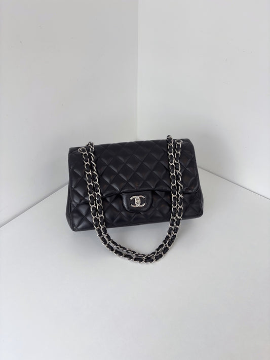 Chanel - Classic Flap Jumbo - Leather - Black - (Large)