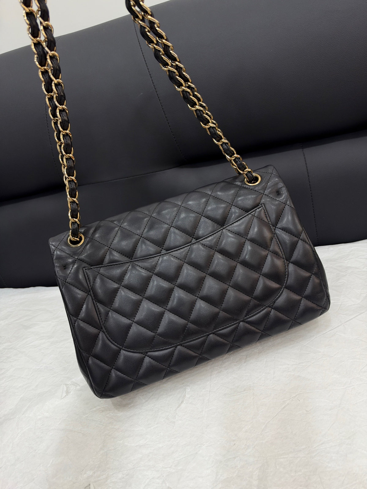 Chanel - Classic Flap Jumbo - Leather - Black - (large)